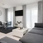 S Luxury Apartamento Split