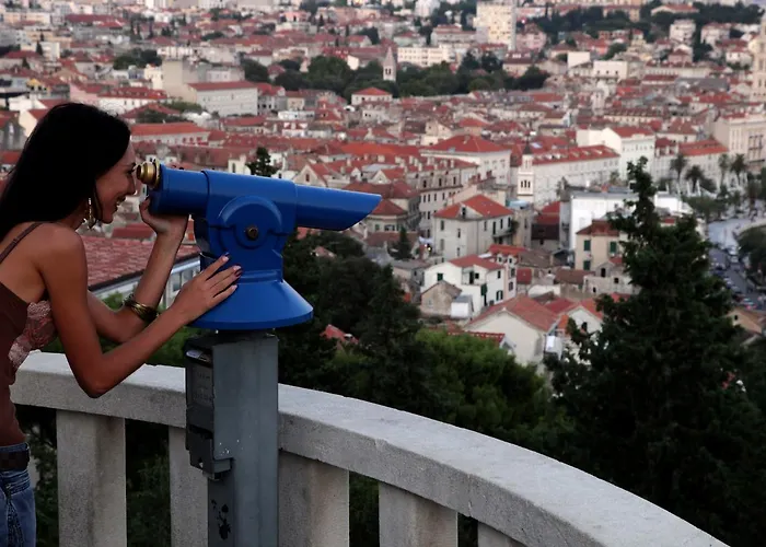 S Luxury Apartamento Split